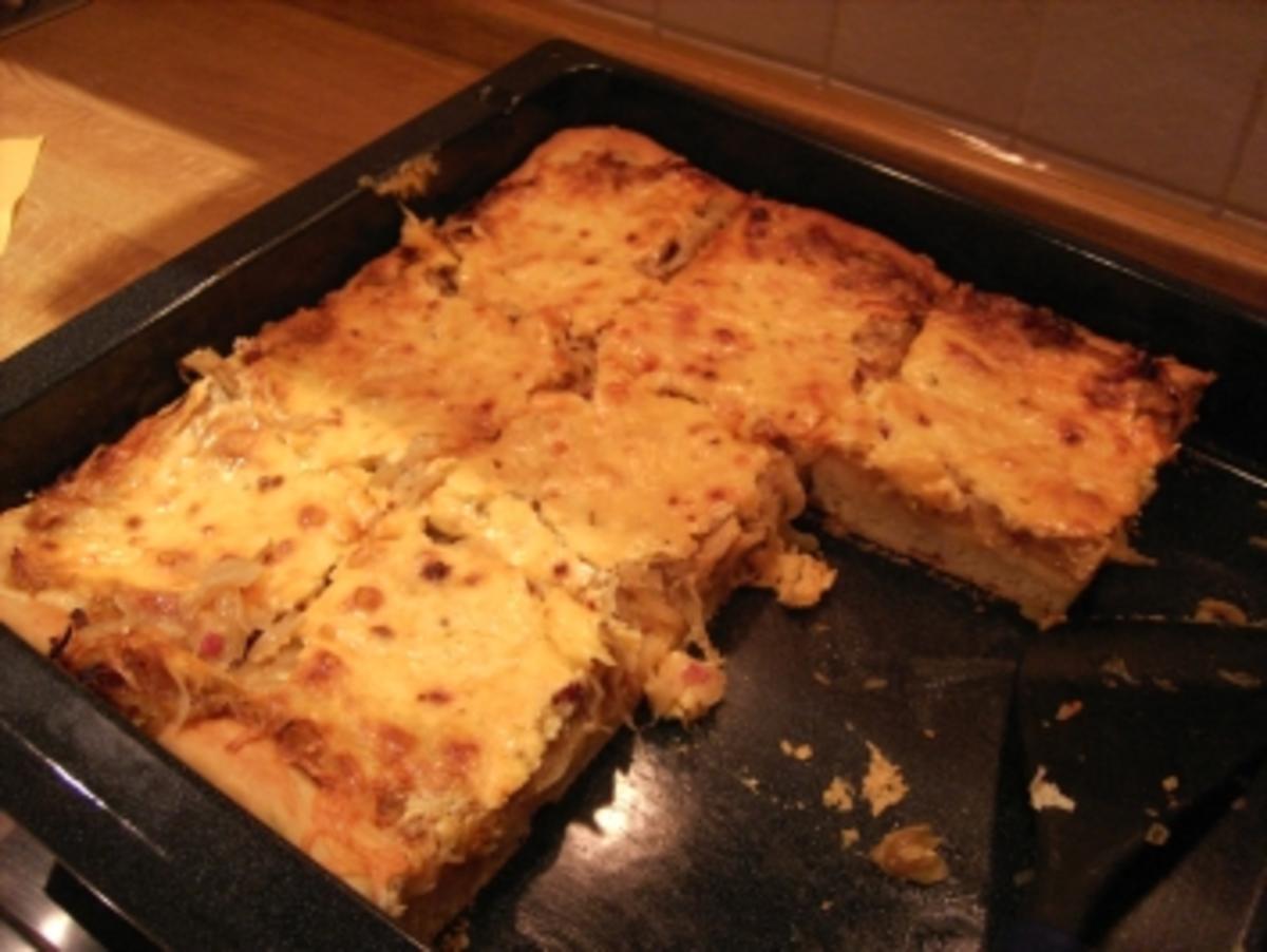 Herzhafter Zwiebelkuchen - Rezept mit Bild - kochbar.de