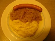 Rezept: monni`s Sauerkraut mit Würstel monni`s Sauerkraut mit Würstel - Rezept