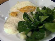 Feldsalat mit Forellen-Frikadellen und Melonenvinaigrette (Männer) - Rezept