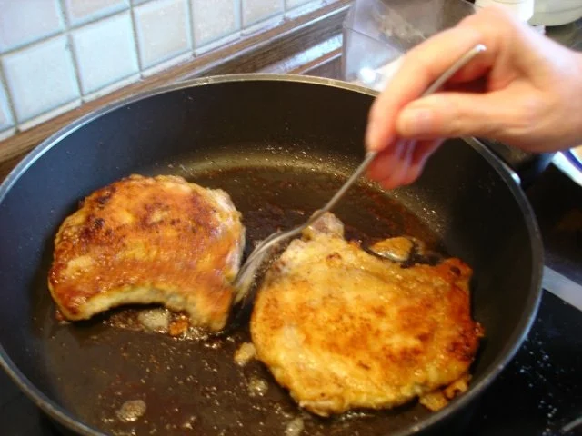 Kotelett mit Kartoffeln und angebratenem Wirsing - Rezept - Bild Nr. 15