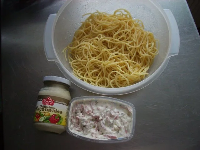 Rezept: Spagettisalat - Tante Else - Bild Nr. 3 Spagettisalat - Tante Else - - Rezept - Bild Nr. 3