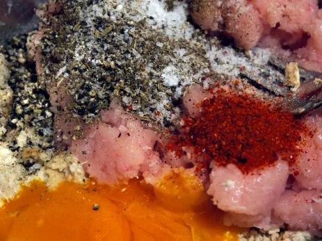 Rezept: Hähnchen im Wirsingmantel mit pikanten Kartoffeln Bild Nr. 3 Hähnchen im Wirsingmantel mit pikanten Kartoffeln - Rezept - Bild Nr. 3