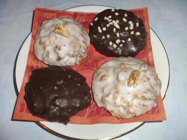 Rezept: Elisen-Lebkuchen Elisen-Lebkuchen - Rezept