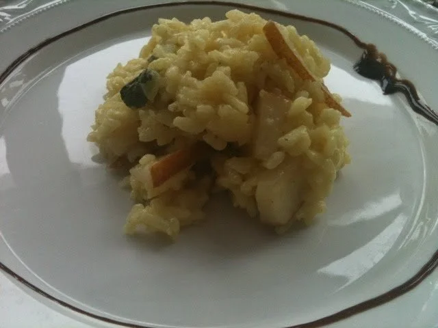 Winterliches Birnen-Salbei-Risotto - Rezept