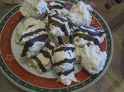 Rezept: Schneewรถlkchen mit Schokostreifen..... Schneewรถlkchen mit Schokostreifen..... - Rezept