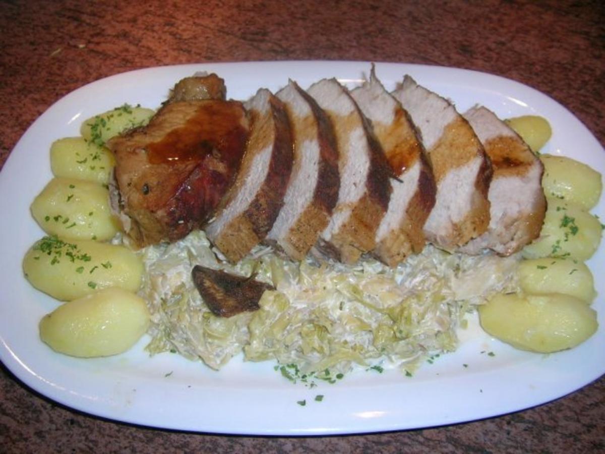 Kotelettbraten am Stück, mit Spitzkohl und Kartöffelchen (leckere Hausmannskost) - Rezept - Bild Nr. 4