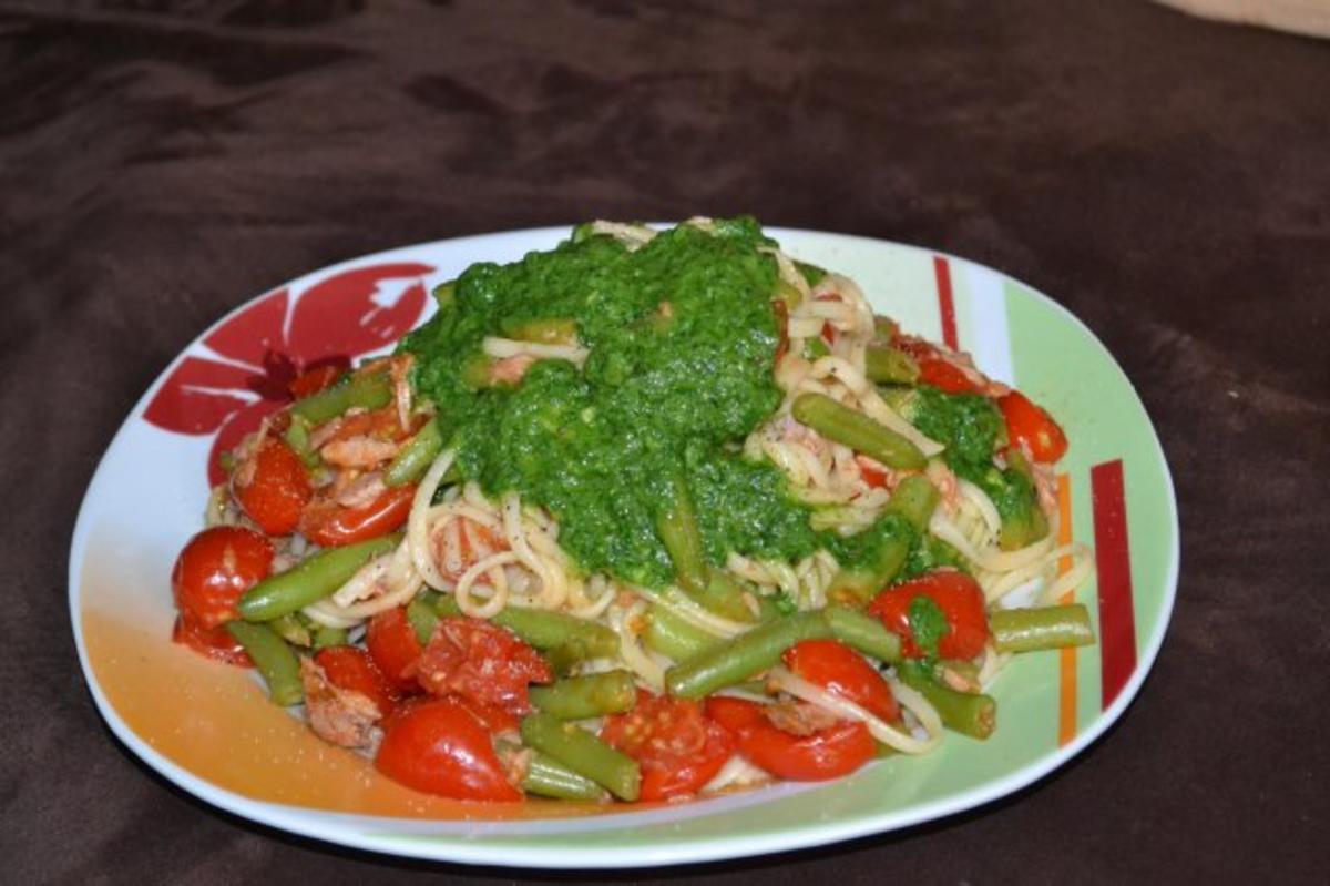 Pasta mit karamellisierten Tomaten und Tunfisch - Rezept