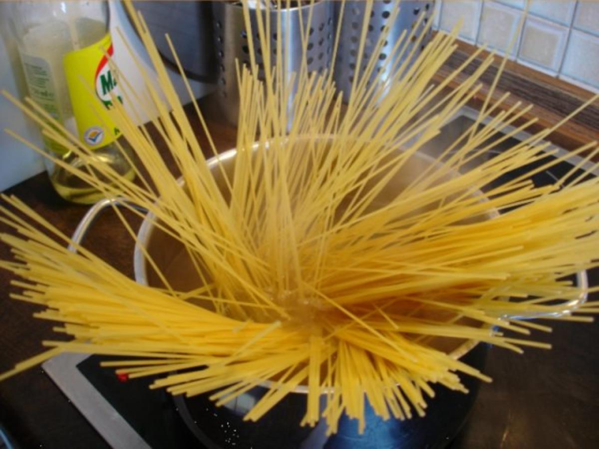Spaghettini – Bolognese - Rezept - Bild Nr. 8