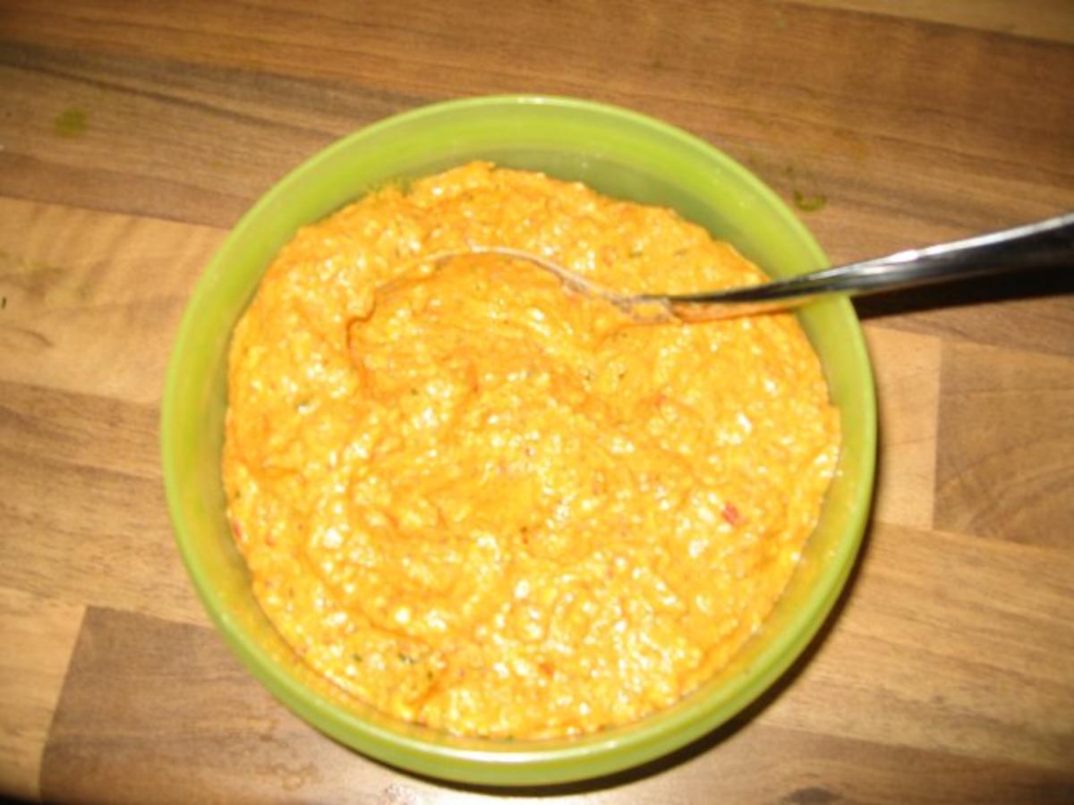 Türkischer Käseaufstrich - schnell &amp; einfach - 199 kcal/100g
