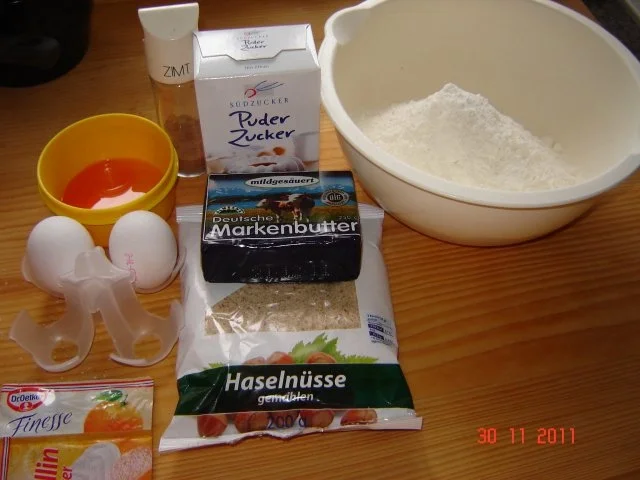 Weihnachtsplätzchen : Haselnuss-Zimtknusperle - Rezept - Bild Nr. 2