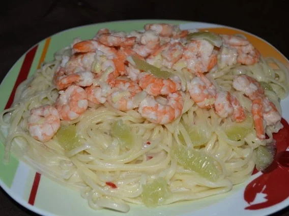 Scharfe Limetten Pasta mit Ingwer-Knoblauch Gambas - Rezept