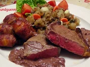 Rumpsteak mit Baconkartoffeln und winterlichem Linsengemüse und Rotweinsauce - Rezept