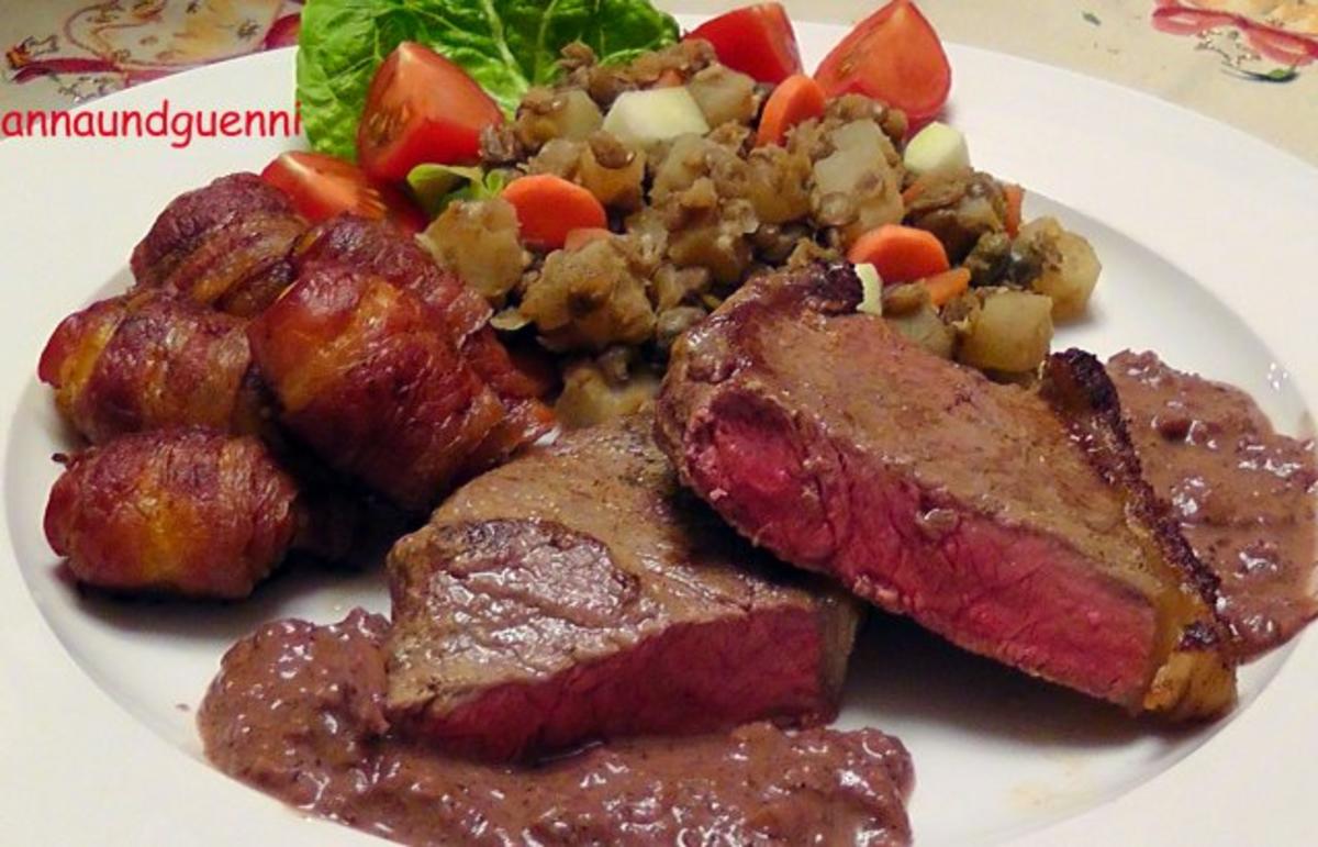 Rumpsteak mit Baconkartoffeln und winterlichem Linsengemüse und
Rotweinsauce - Rezept Eingereicht von annaundguenni