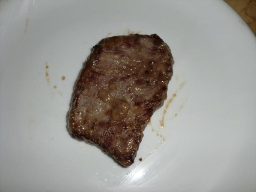 Zwiebelrostbraten mit Spätzle - Rezept - kochbar.de Zwiebelrostbraten mit Spätzle - Rezept - kochbar.de