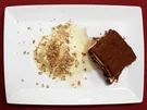 Schwarzwälder Kirsch-Tiramisu mit Tonkabohneneis (Detlef Soost) - Rezept