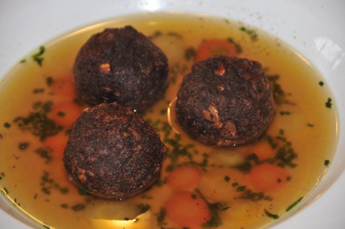 Gebackene Leberknödel Gebackene Leberknödel
