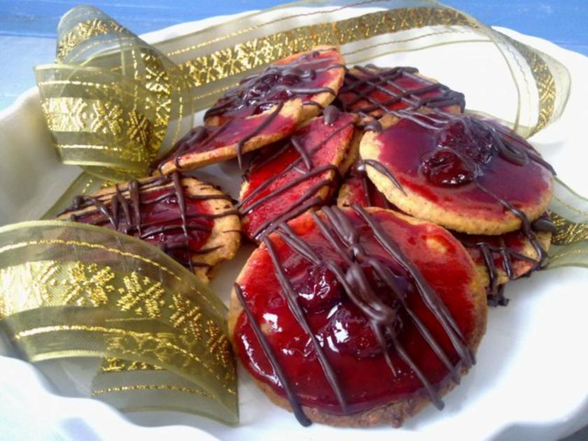 Vegane Kirsch-Glühwein Plätzchen, einfach