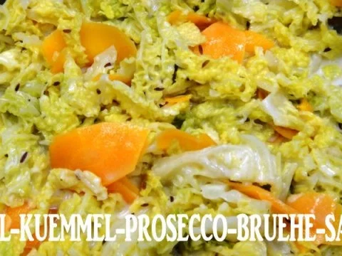 Wirsingrouladen auf seinem Gemüse gratiniert - Rezept - Bild Nr. 11