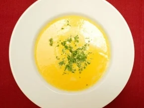 Möhrencremesuppe (Thomas Nicolai) - Rezept