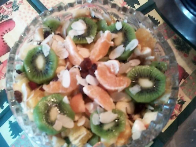 Rezept: Adventlicher Obstsalat mit Biss Bild Nr. 5 Adventlicher Obstsalat mit Biss - Rezept - Bild Nr. 5