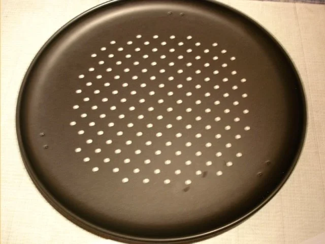 Rezept: Mett-Zwiebel-Champignon-Pizza Bild Nr. 4 Mett-Zwiebel-Champignon-Pizza - Rezept - Bild Nr. 4