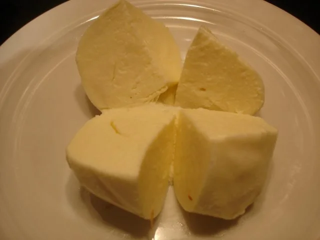 Rezept: Mett-Zwiebel-Champignon-Pizza Bild Nr. 6 Mett-Zwiebel-Champignon-Pizza - Rezept - Bild Nr. 6