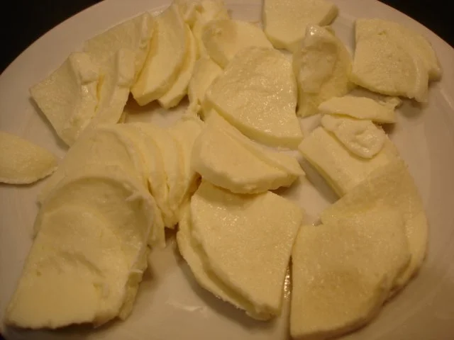 Rezept: Mett-Zwiebel-Champignon-Pizza Bild Nr. 7 Mett-Zwiebel-Champignon-Pizza - Rezept - Bild Nr. 7