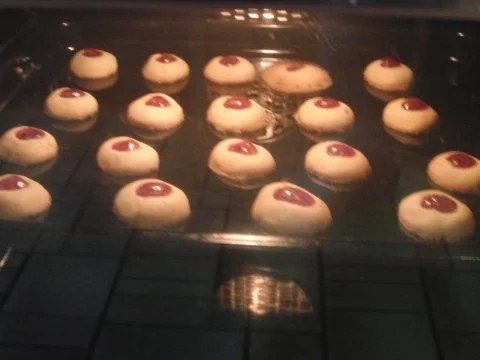 Rezept: Engelsaugen Bild Nr. 3 Engelsaugen - Rezept - Bild Nr. 3