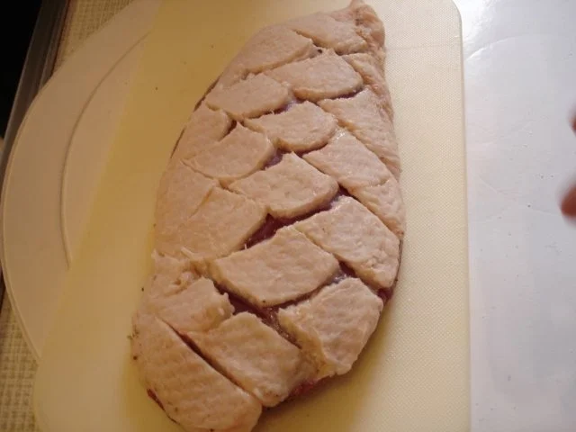 Barbarie Entenbrustfilet mit Rotweinsauce, Apfel-Rotkohl und fränkischen Knödeln - Rezept - Bild Nr. 11