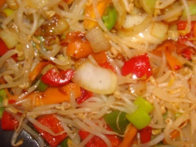 Geflügel : Süßsaure Hähnchenbrust mit Gemüse - Rezept - Bild Nr. 2