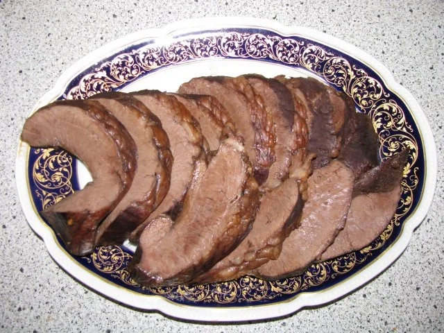 Fleisch: Geschmortes Rinderherz in Glühweinsoße - Rezept