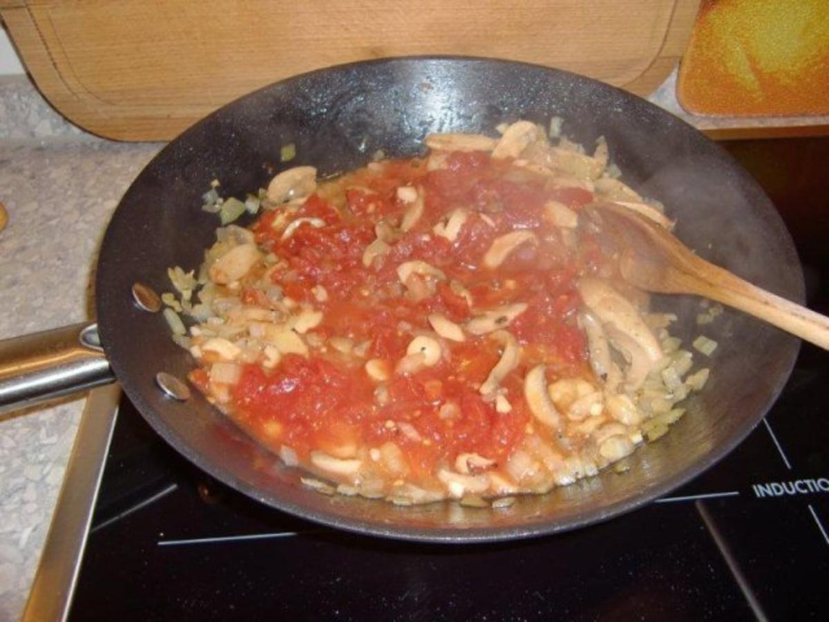 Hähnchenbrust in Tomatensoße - Rezept - Bild Nr. 9