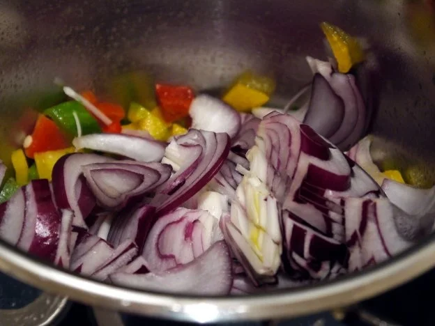 Rezept: Scharf gefüllte Tortillas Bild Nr. 5 Scharf gefüllte Tortillas - Rezept - Bild Nr. 5