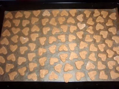 Rezept: Kekse: Walnussherzen Bild Nr. 4 Kekse: Walnussherzen - Rezept - Bild Nr. 4