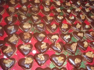 Rezept: Kekse: Walnussherzen Bild Nr. 9 Kekse: Walnussherzen - Rezept - Bild Nr. 9