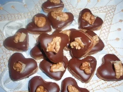 Rezept: Kekse: Walnussherzen Bild Nr. 10 Kekse: Walnussherzen - Rezept - Bild Nr. 10