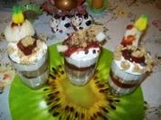 Irenes Fantasie - Quark- Dessert alles was ich noch so hatte rein ins Glas geschichtet ! - Rezept