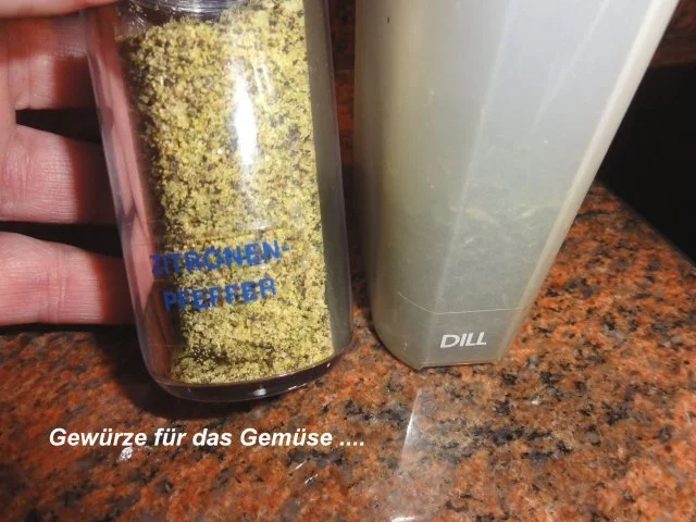 Rezept: Gemüse: ERBSEN + KOHLRABI in Dillbutter Bild Nr. 3 Gemüse: ERBSEN + KOHLRABI in Dillbutter - Rezept - Bild Nr. 3