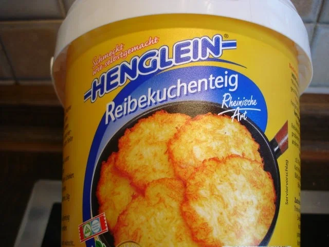 Rezept: Selbstgemachtes Apfelmus mit Reibekuchen Bild Nr. 9 Selbstgemachtes Apfelmus mit Reibekuchen - Rezept - Bild Nr. 9