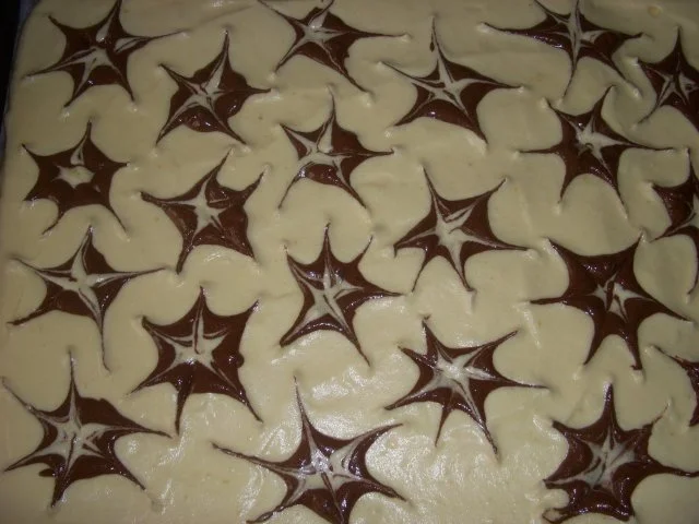 STERNCHEN-ROULADE - Rezept - Bild Nr. 3