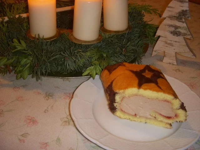 STERNCHEN-ROULADE - Rezept