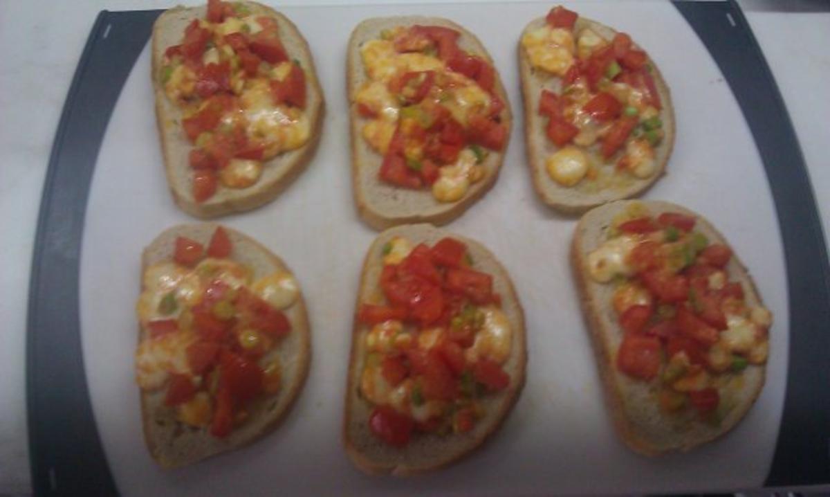 Bruschetta mit Mozarella und Tomate - Rezept von djozee