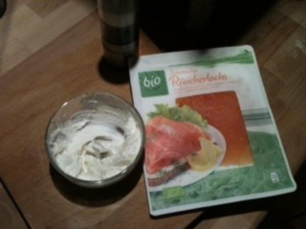 Kartoffelpuffer mit Räucherlachs und Quark - Rezept - Bild Nr. 2