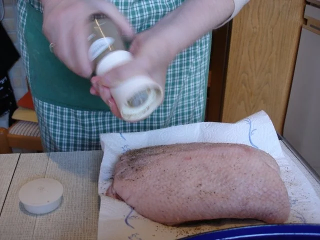 Rezept: Gänsebrust mit Rotkohl und Knödel Bild Nr. 11 Gänsebrust mit Rotkohl und Knödel - Rezept - Bild Nr. 11