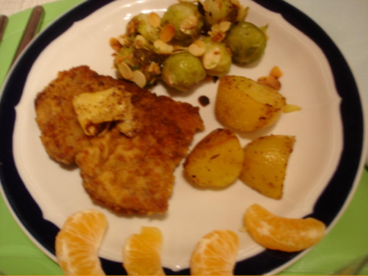 Rosenkohl mit Mandelplättchen, Kalbsschnitzel und geschwenkten Kartoffeln - Rezept - Bild Nr. 29