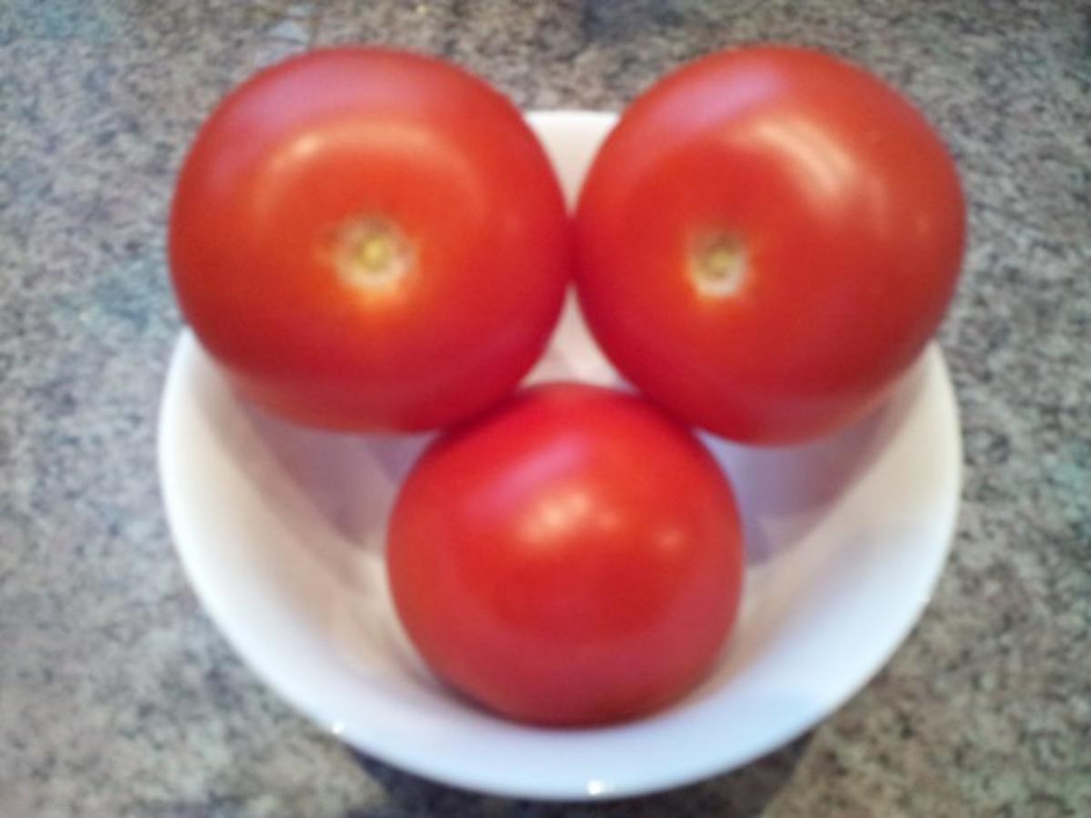 Paprika-Tomate-Apfel-Zwiebel-Salat - Rezept - Bild Nr. 5