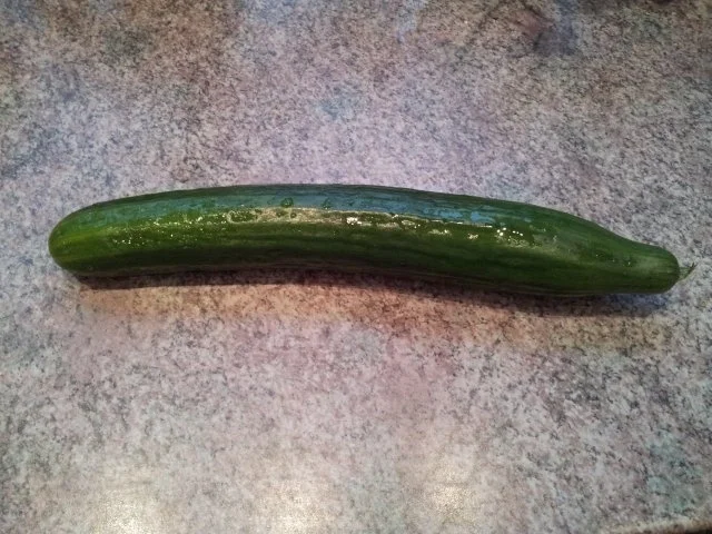 Paprika-Tomate-Apfel-Zwiebel-Salat - Rezept - Bild Nr. 6