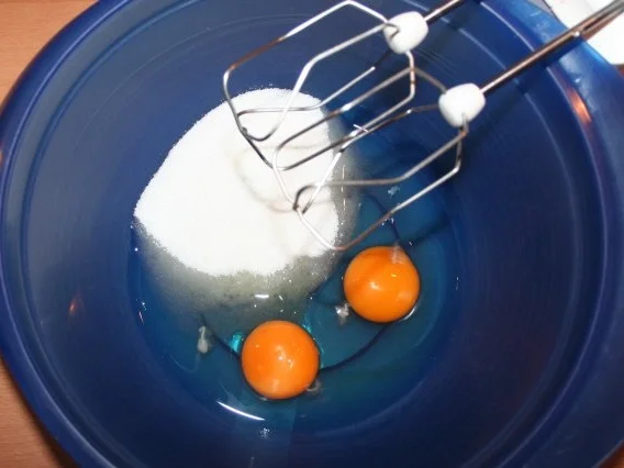 Rezept: Birnen-Nougat-Parfait Bild Nr. 9 Birnen-Nougat-Parfait - Rezept - Bild Nr. 9