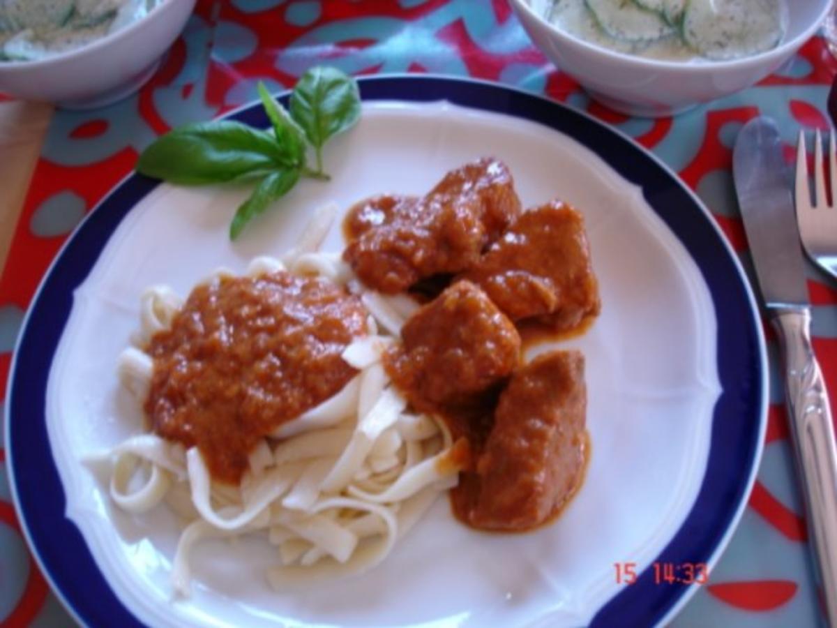 Gulasch Nach ungarischer Art ! - Rezept mit Bild - kochbar.de