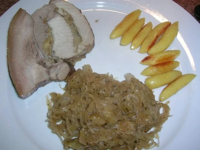 Rezept: Schweinelendchen mit Walnuss-Pesto-Füllung Bild Nr. 9 Schweinelendchen mit Walnuss-Pesto-Füllung - Rezept - Bild Nr. 9